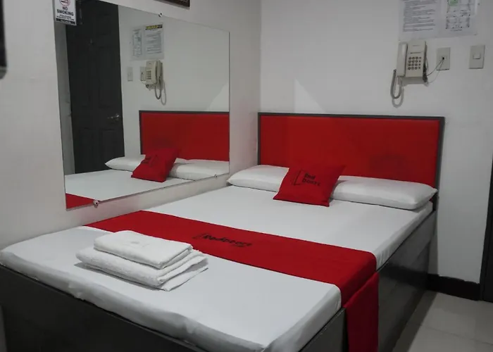 Reddoorz At Cosmo Kamuning Quezon Manila